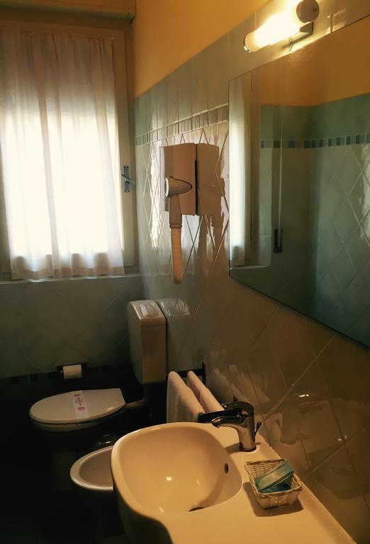ميلانو ماريتيما Hotel Helvetia المظهر الخارجي الصورة